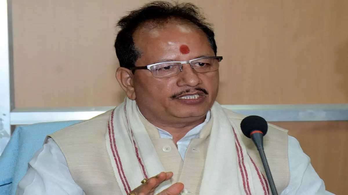 एनडीए सरकार विकसित बिहार की नींव रख रही है : विजय सिन्हा